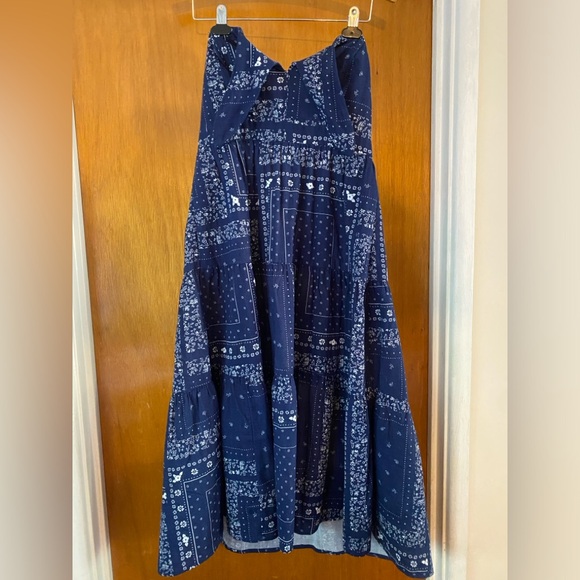 Universal Thread Dress - Picture 2 of 6